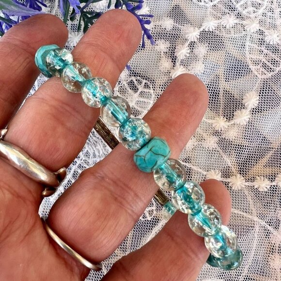 Pink Crystal Cross Stretch Bracelet - Picture 3 of 10